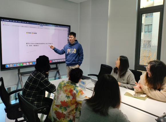 整合方案 因需定培